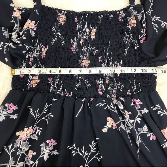 TORRID Navy Blue Floral Cold Shoulder Dress Off The Shoulder‎ Smocked Size 1X - Picture 7 of 9